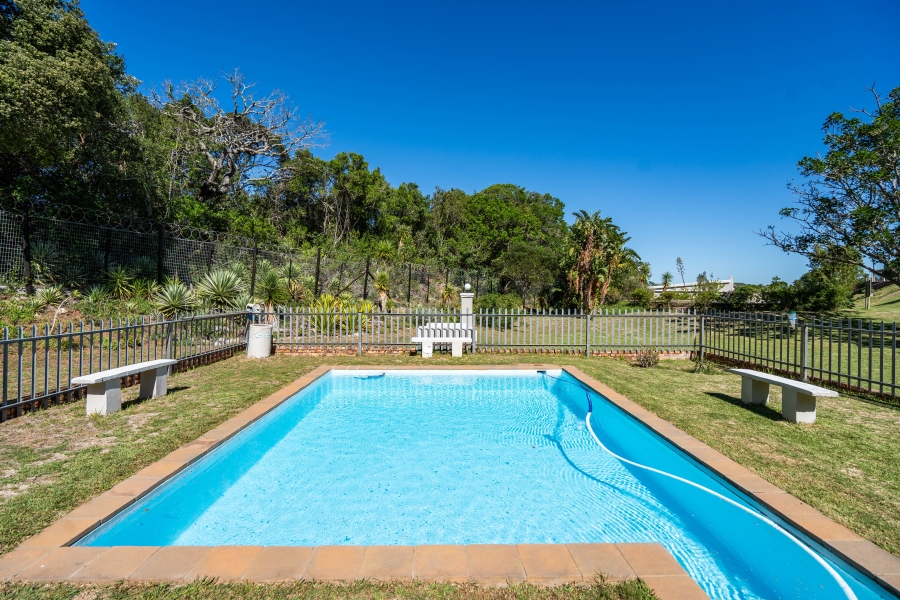 3 Bedroom Property for Sale in Seafield Eastern Cape